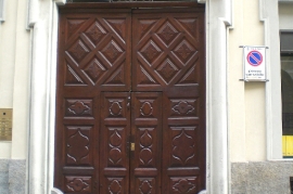 Restauro ligneo conservativo di mobili e porte